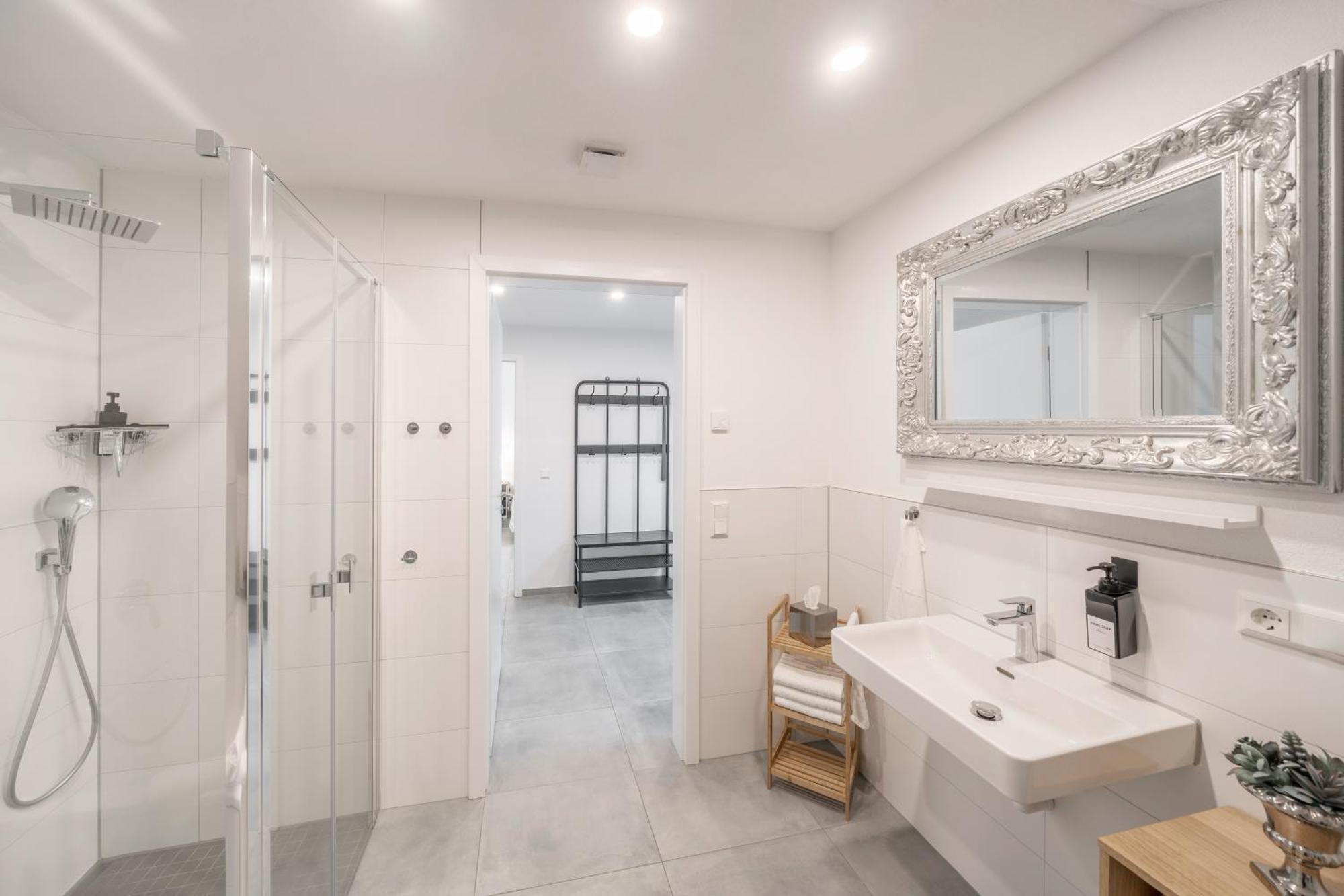 La Piazza-Rheinhausen Apartment Ngoại thất bức ảnh